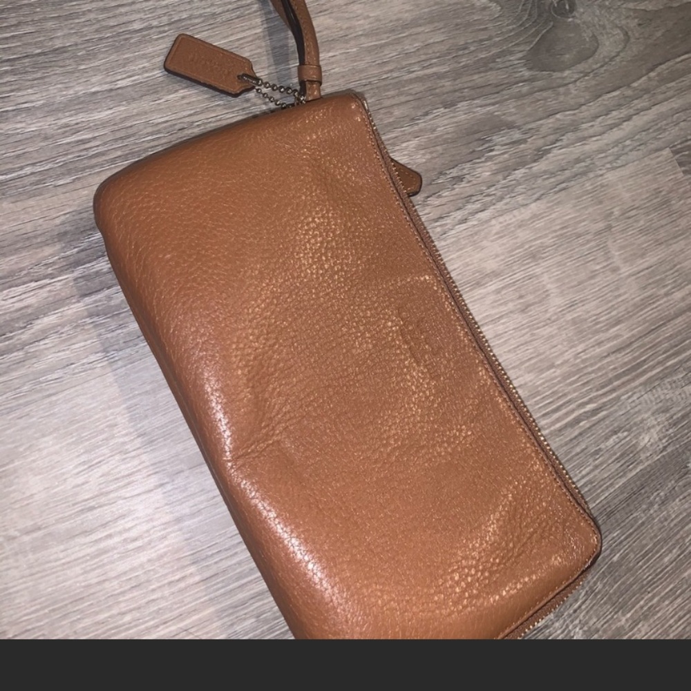 Authentic coach wristlet